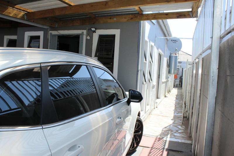 2 Bedroom Property for Sale in Parow Western Cape